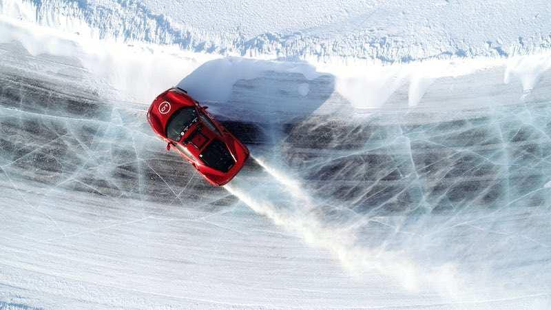 Ice Driving Experience in Swedish Lapland