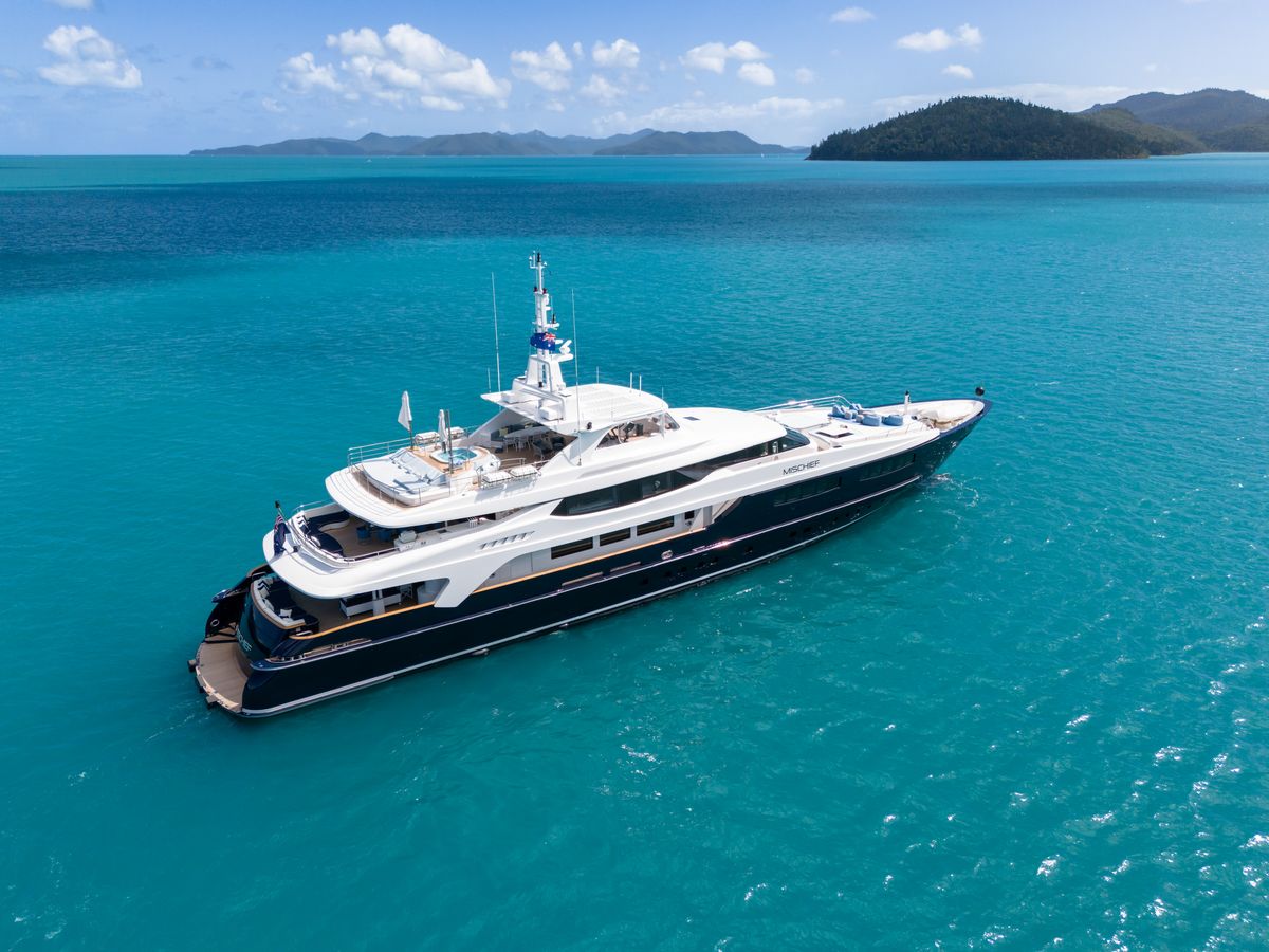 MISCHIEF yacht photo 1