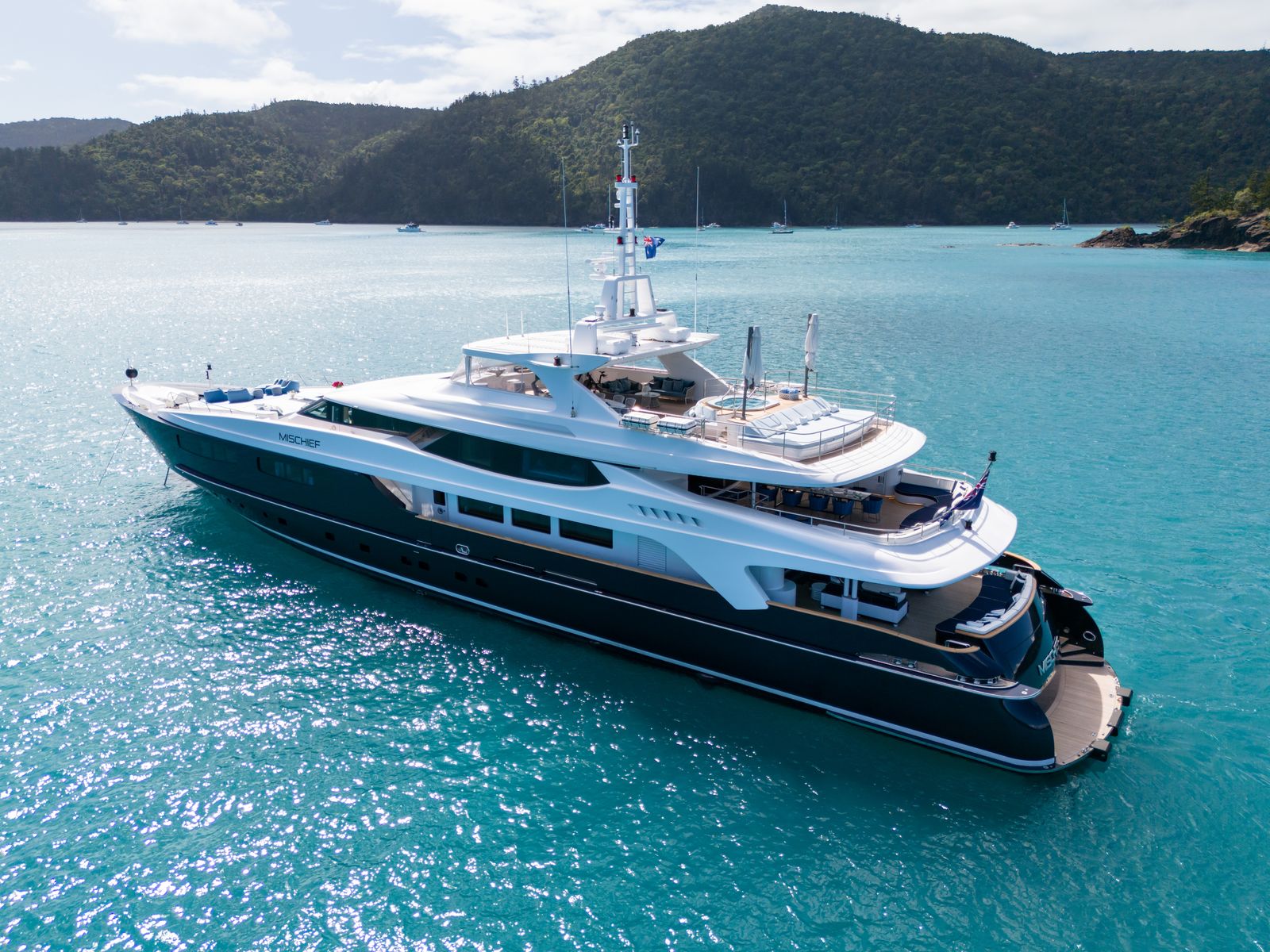 MISCHIEF Yacht