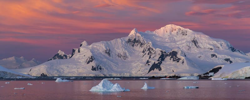 Ice Cliff Observation