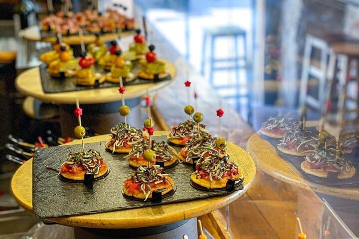 Poble Sec Gastronomy Crawl