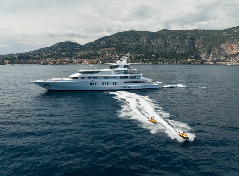 CORAL OCEAN at anchor