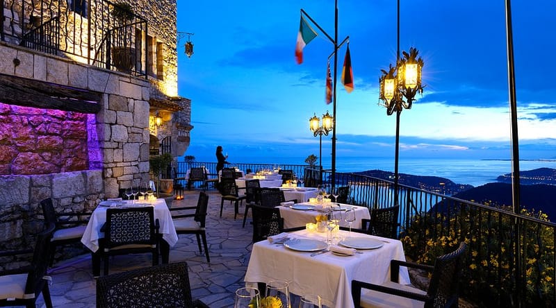 Château Terrace Cocktails